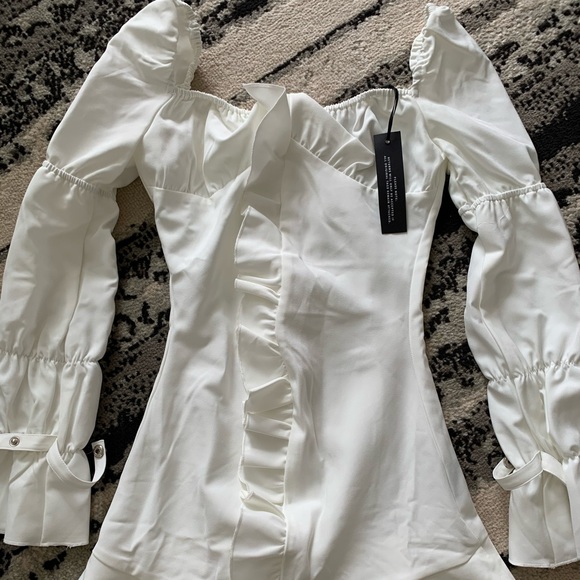 MINI DRESS - BRAND NEW WITH TAGS - Picture 2 of 7